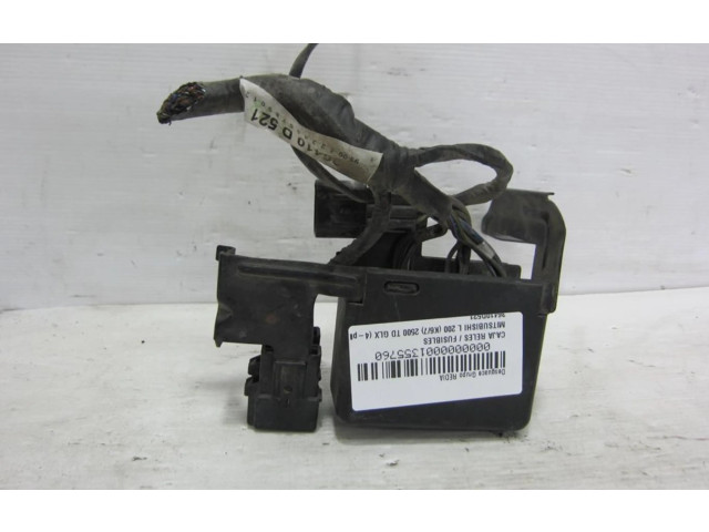 Блок предохранителей 36410D521, 36410D521 Mitsubishi L200