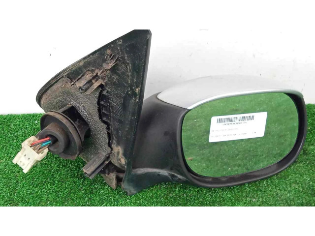 Зеркало электрическое Peugeot 206 1998-2009 года