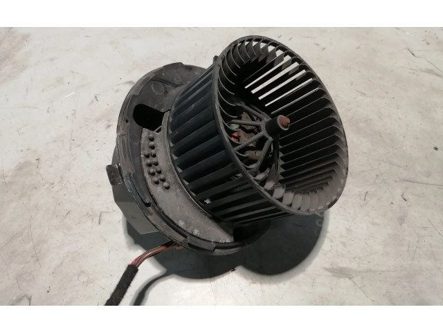 Вентилятор печки 1K1820015 Volkswagen Touran I