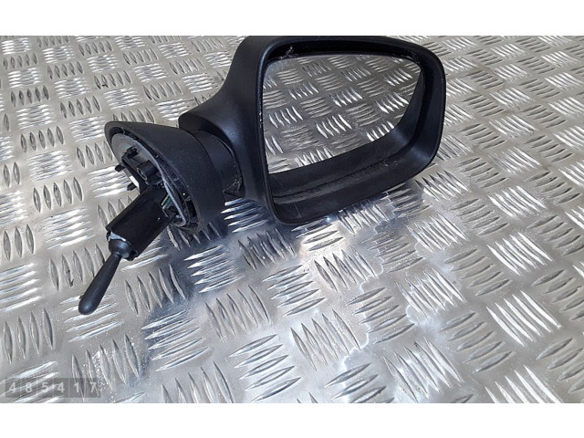 Зеркало электрическое Dacia Duster 2010 - 2017 года