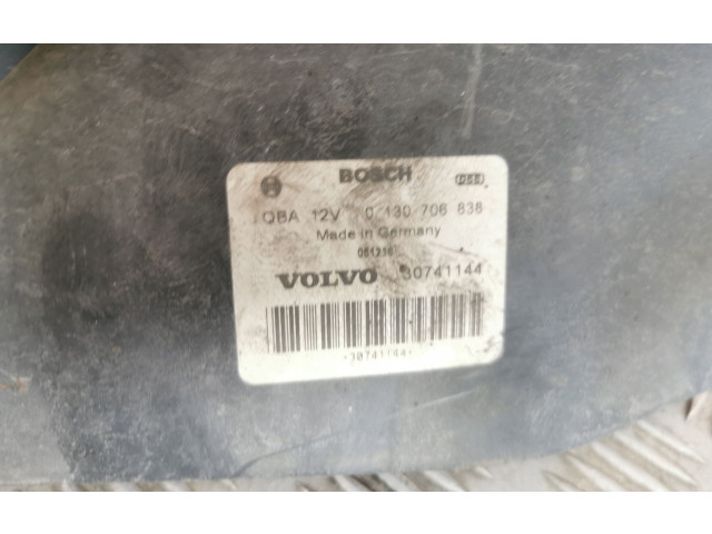 Электрический вентилятор радиаторов Volvo XC70 2000