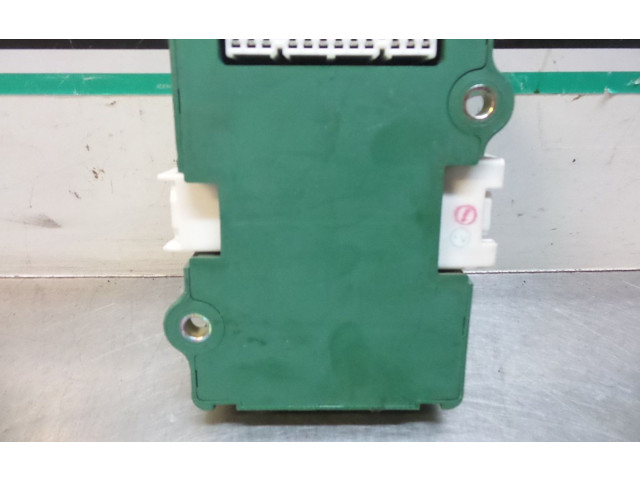 Jednotka ABS 8922153030, 2440000060   Lexus IS 200-300 2000