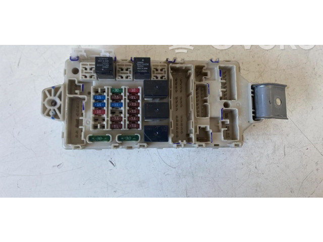 Pojistková skříňka 60816-0063, 4M41 Mitsubishi Pajero 2006