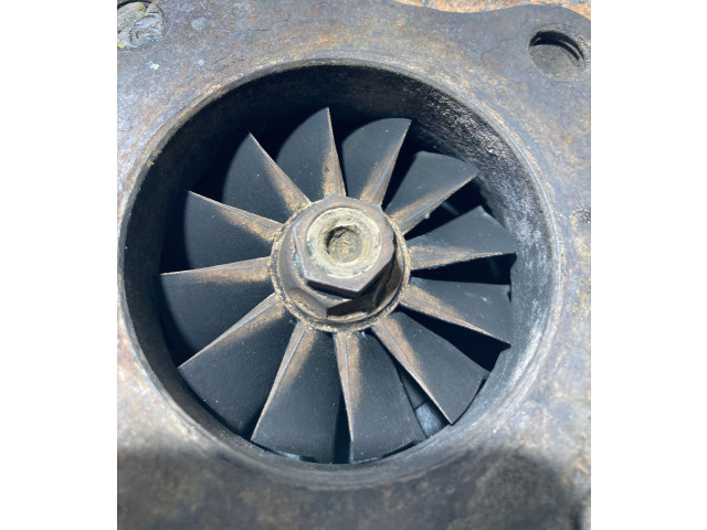 Turbodmychadlo Турбина 035145703L, 855930686 Audi 100 200 5000 C3