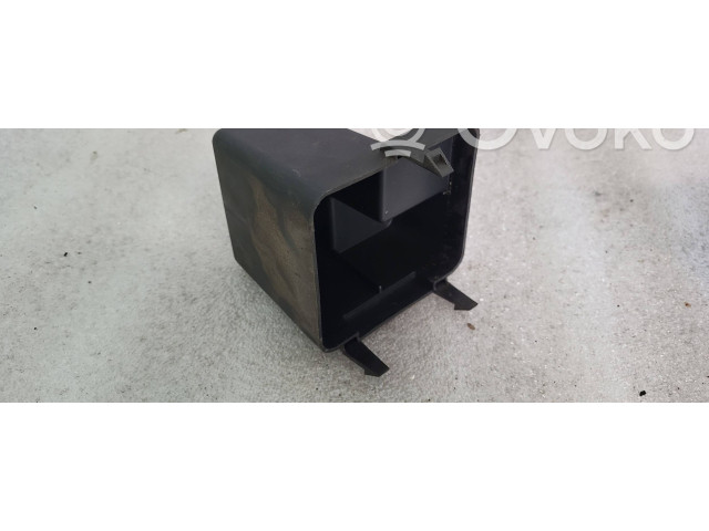 Блок предохранителей 1J0941391C Audi A3 S3 8L