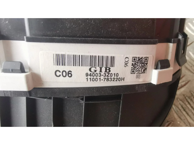 Přístrojová deska Hyundai i40 2014 940033Z010, 11001783220H