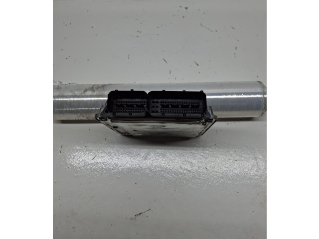 Řídící jednotka 070906016K Volkswagen Multivan T5 2004