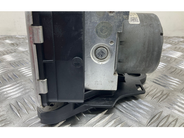 Блок АБС 8V0907379B   Audi  A3 S3 8V  2013 - 2019 года