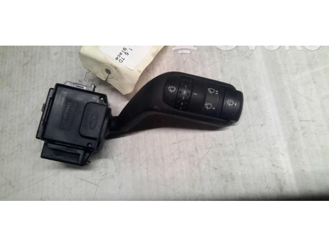Ручка стеклоочистителей 1300457   Ford C-MAX I