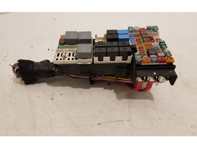 Блок предохранителей GK2T14401CMB   Ford Transit Custom    