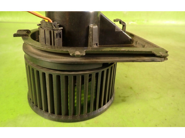 Вентилятор печки Skoda Octavia Mk1 (1U)
