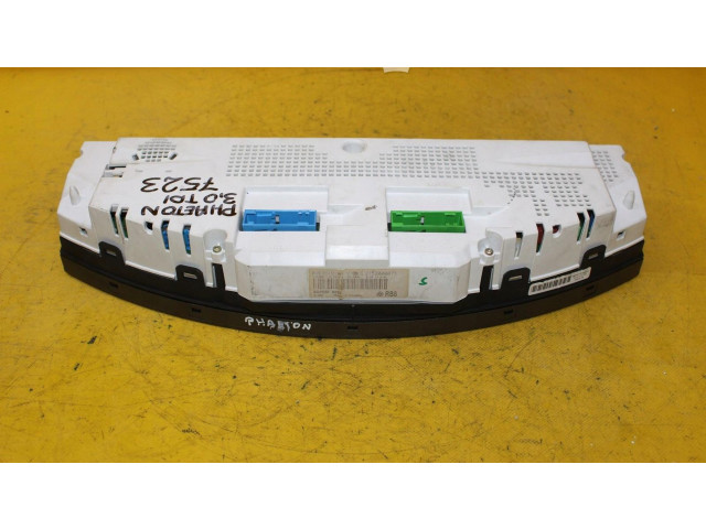 Панель приборов 3D0920882F   Volkswagen Phaeton       