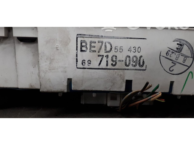 Турбина Спидометр (приборный щиток) Mazda 323 719-090