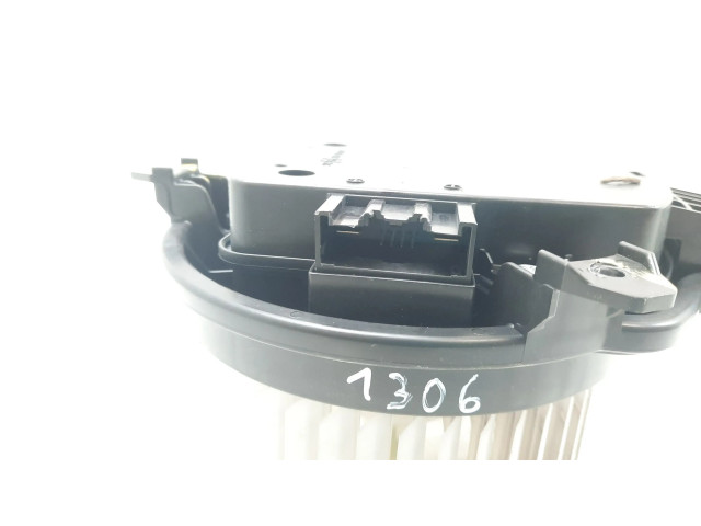 Вентилятор печки LX6A19846CC Ford Mustang Mach-E