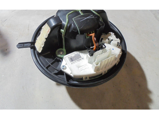 Вентилятор печки    T1021327U   BMW X3 F25