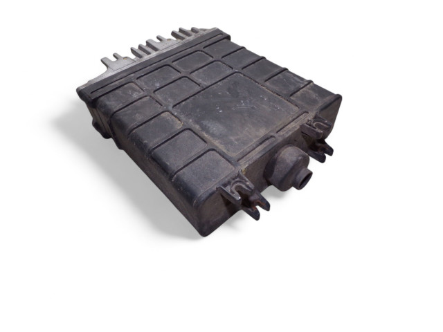 Блок управления двигателя 074906021F, 0281001470   Volkswagen Transporter - Caravelle T4