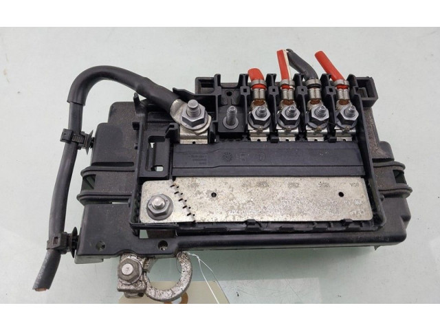 Блок предохранителей 2Q0937548D Audi A1