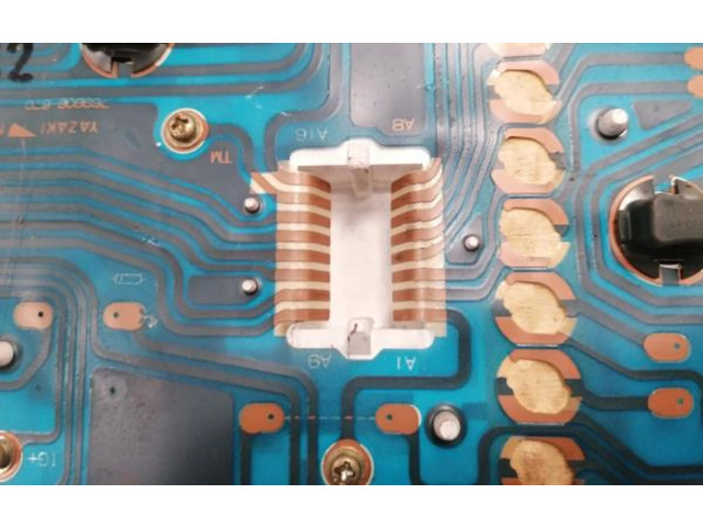 Панель приборов MB522787 Mitsubishi Colt