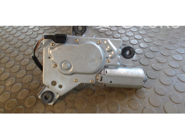 Моторчик заднего дворника 0390206517 Mitsubishi Carisma