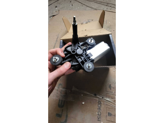 Моторчик заднего дворника 51809265, 987003E000    KIA Sorento