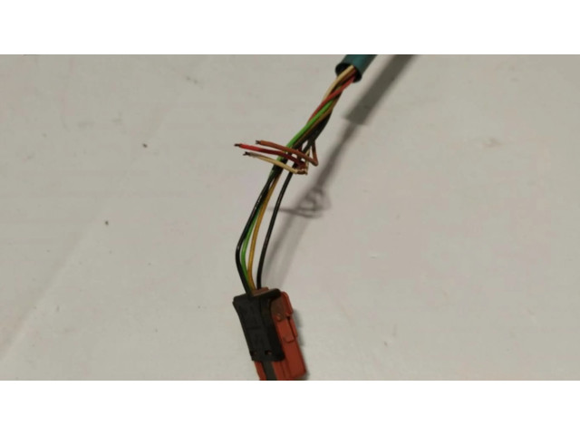 Zpětné zrcátko levé Peugeot 106 0103024