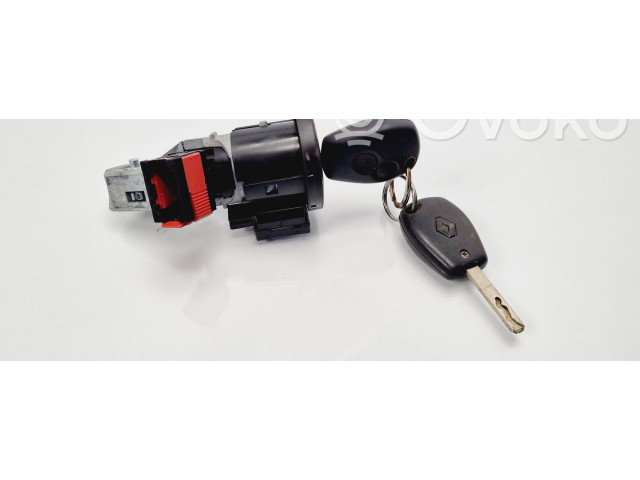 Комплект блоков управления 8200911560, 8200619409 Renault Clio III