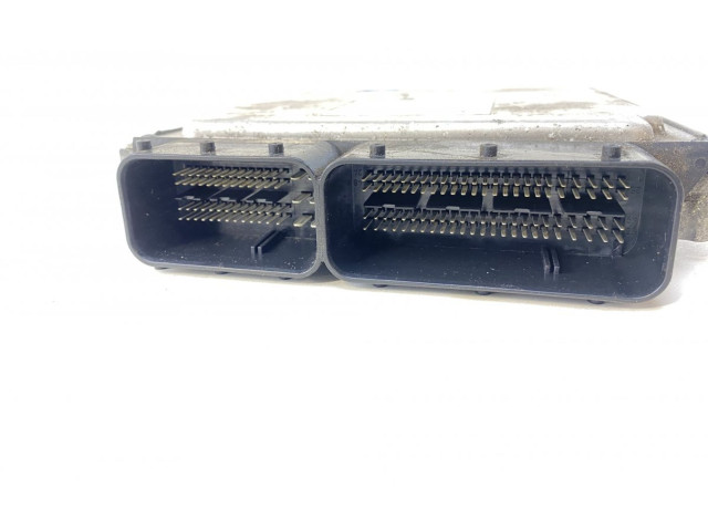 Řídící jednotka 28454431, A6519009702   Mercedes-Benz GLA W156 2015