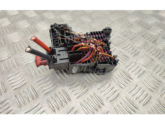   Pojistková skříňka 5WA937615   Volkswagen Transporter - Caravelle T7 2023