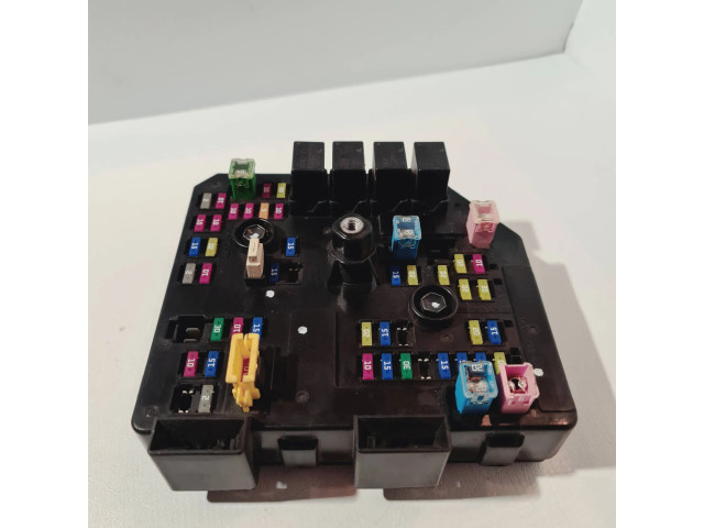 Блок предохранителей 95903657, 3657U   Chevrolet Captiva    