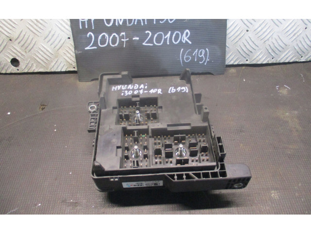 Pojistková skříňka 1H030 Hyundai i30 2007