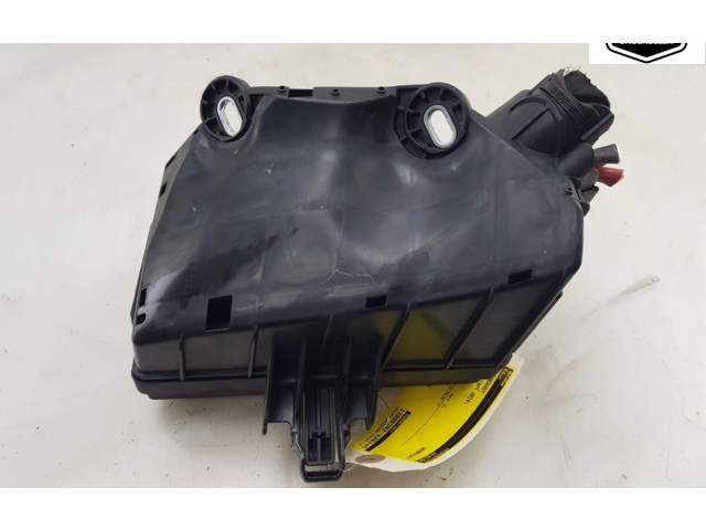 Блок предохранителей  5Q0907361C, 5Q0907361C   Audi A3 S3 8V    