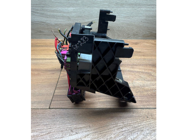 Pojistková skříňka 7M3937499 Seat Alhambra (Mk1) 2000