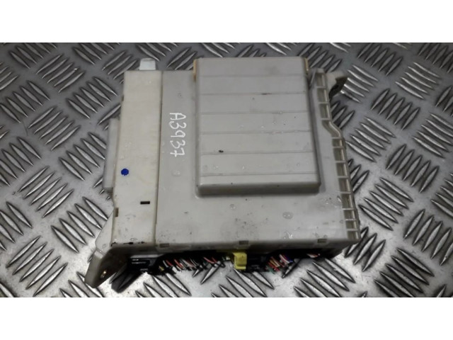 Блок комфорта 8273053020 Lexus IS 220D-250-350