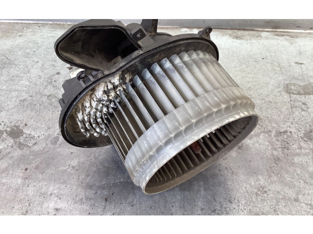 Вентилятор печки       Volvo XC90