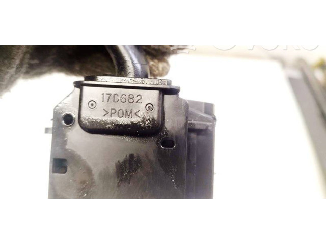 Ручка стеклоочистителей 17D682 Mazda 3 I