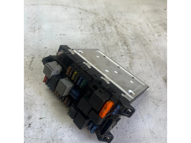 Блок предохранителей 2115452901   Mercedes-Benz E W211    