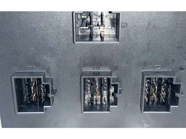 Блок комфорта 8K0907063N Audi Q5 SQ5