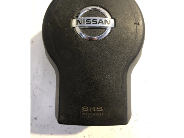 Подушка безопасности водителя Nissan Pathfinder R51