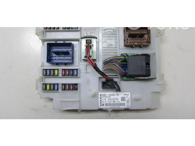 Pojistková skříňka Řídící jednotka BSM 31314511AB   Volvo XC60 2011