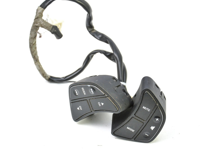 Volant KIA Ceed 2008 967101H100EQ, 967101H200EQ  