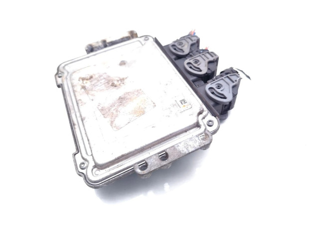 Блок управления двигателя 9663786880, 0281012982   Peugeot Expert