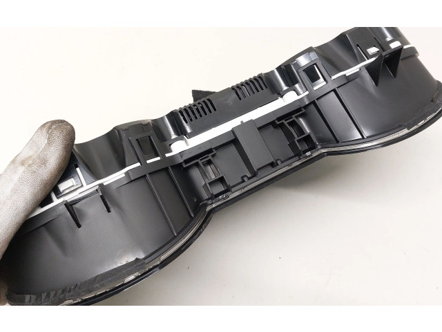 Панель приборов 8R0920901 Audi Q5 SQ5