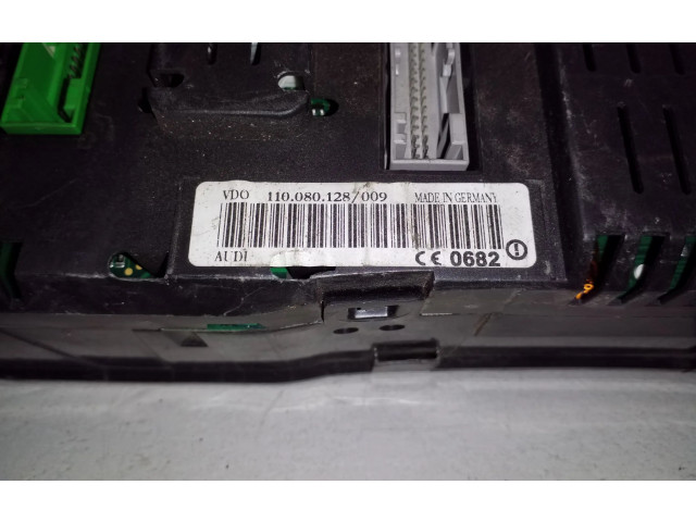 Панель приборов 110080128009, 110080128   Audi A6 S6 C5 4B       