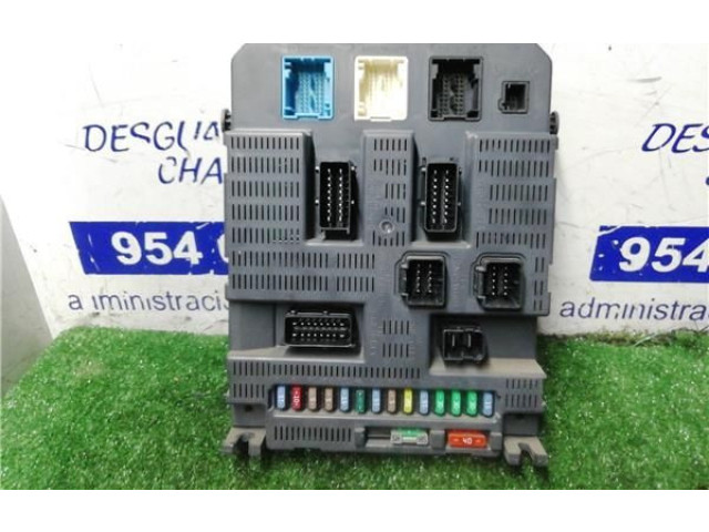 Блок предохранителей 9663798489, 9663798489   Citroen C4 I    