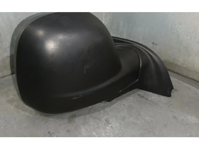 Zpětné zrcátko Peugeot Partner 2022