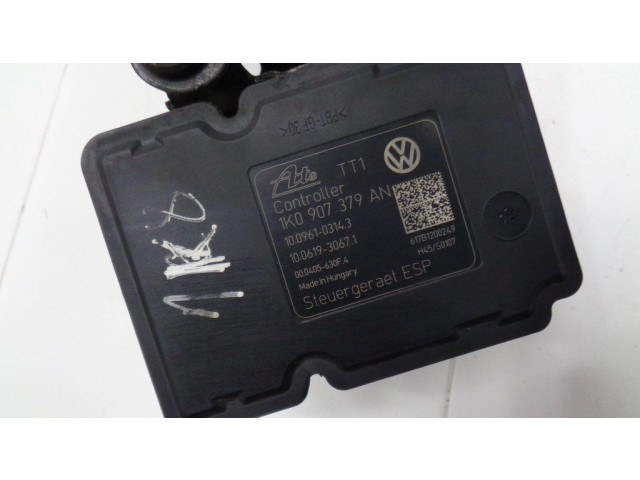 Блок АБС 1K0907379AN, 1K0614517BJ Volkswagen Golf VI 2008-2013 года