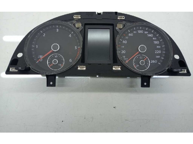 Přístrojová deska Volkswagen Passat Alltrack 2009 3C0920872B