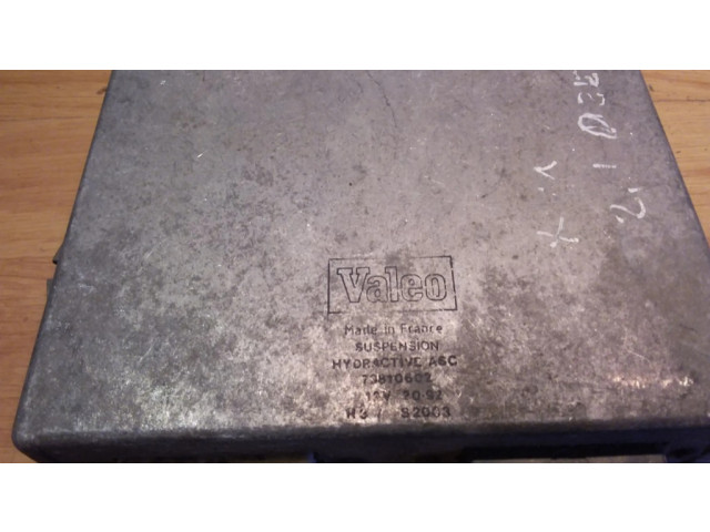 Řídící jednotka 73810602 Citroen XM 1990