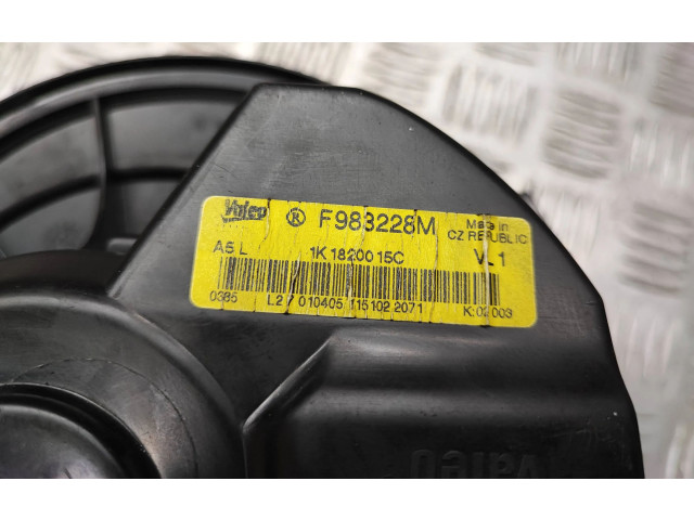 Вентилятор печки 1K1820015C, F983228M Skoda Octavia Mk2 (1Z)