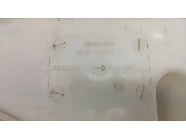 Бачок оконной жидкости    